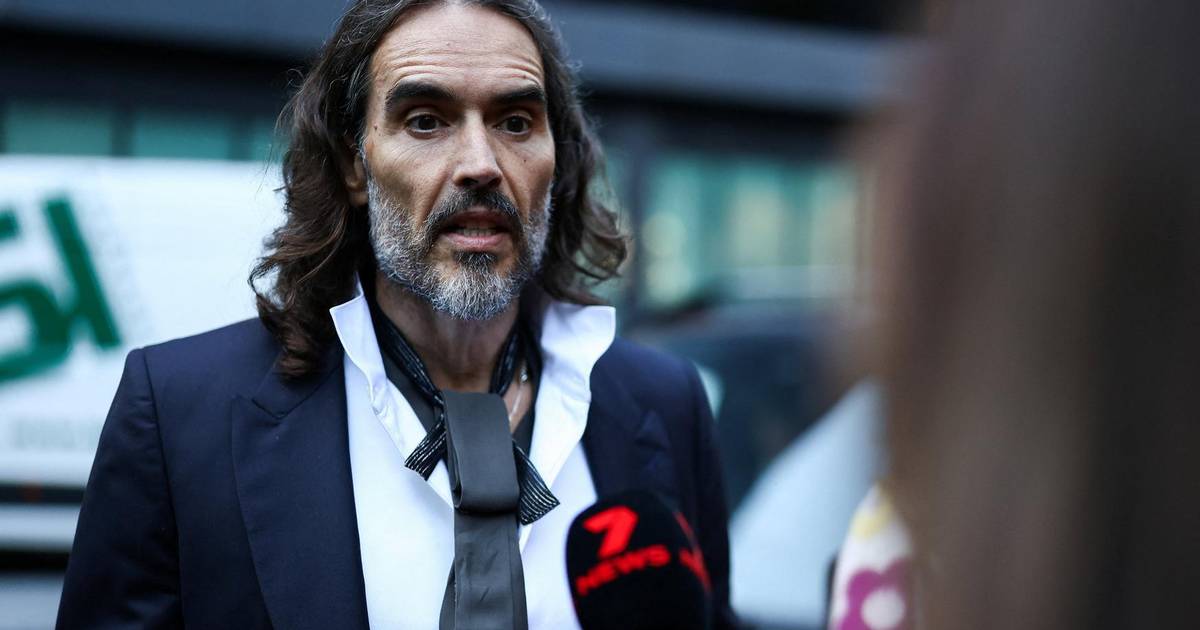 Russell Brand na sudu: 'Nikoga nisam mogao nagovoriti da svjedoči u moju korist...'