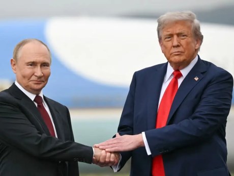 Ніколс: Трамп зблизив США з Росією через власні політичні інтереси