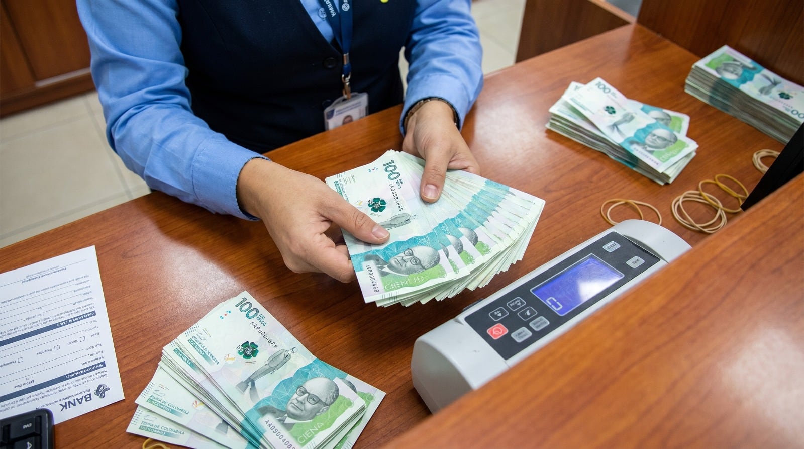 Colombia batió récord de deuda externa con bonos por USD 5.200 millones: así se usarían los recursos