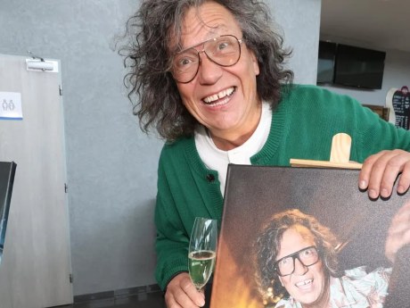 Richard Genzer při focení riskoval: Třikrát ho udeřilo zrcátko