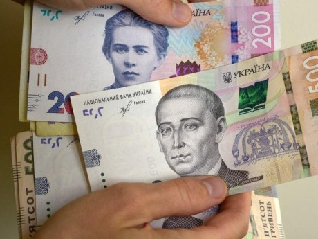 ПФУ вимагає щорічної ідентифікації: кому можуть зупинити виплати