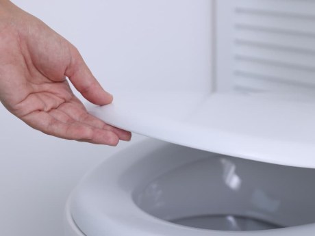 Vlhčené obrúsky môžu podráždiť pokožku, upozorňuje proktológ