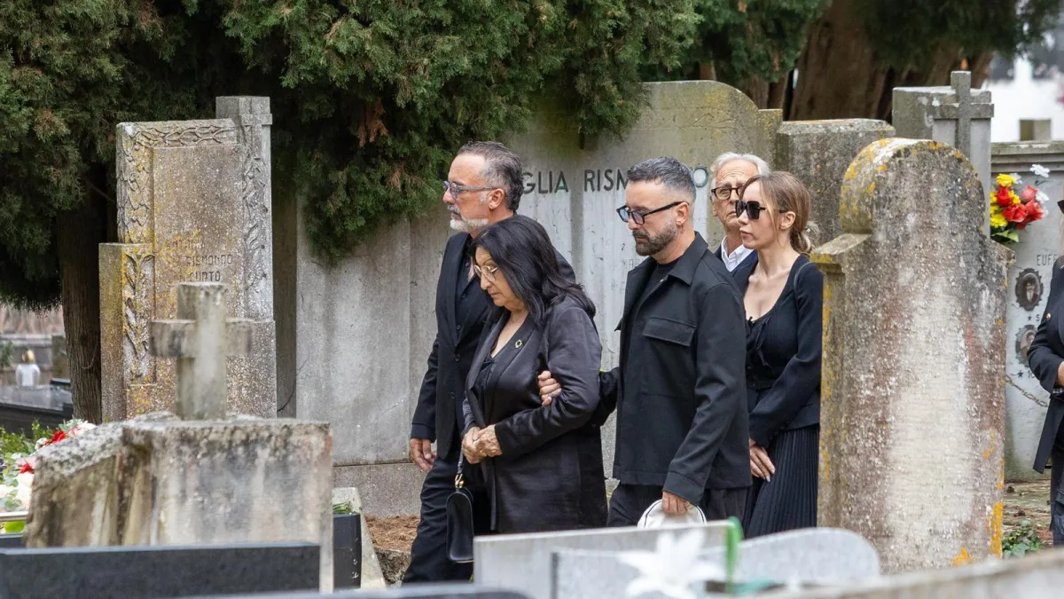 Stotine ljudi oprostilo se od Mirka Cetinskog: obitelj otkrila zašto je ispraćaj otvoren svima