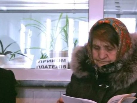 Світло по 4,32 грн і газ по 7,96: як зменшити зимові рахунки