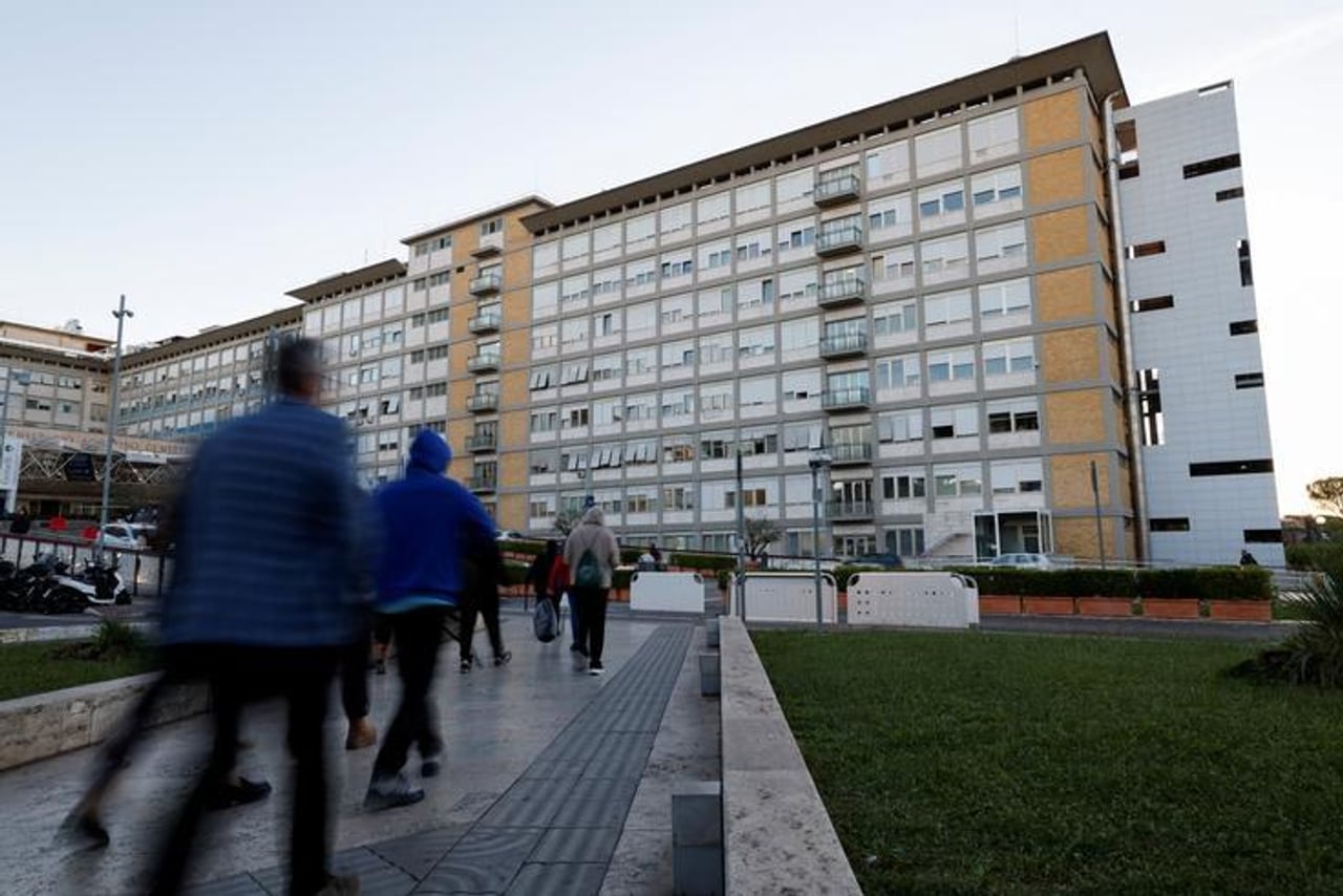 Gemelli: papeževa bolnišnica in varovani prostor v desetem nadstropju