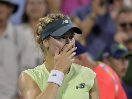 Eugenie Bouchard zavrnila rokovanje po napetem dvoboju v pickleballu