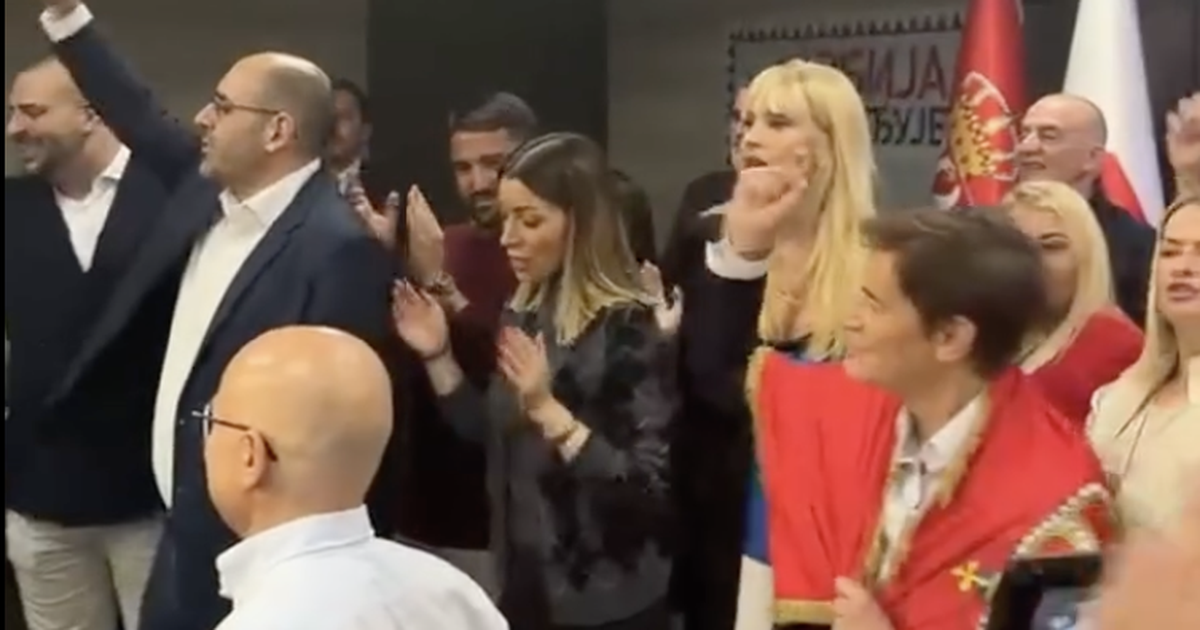 Šok nakon poraza SNS-a: Ana Brnabić snimljena dok se veliča Mladić, snimke se šire mrežama