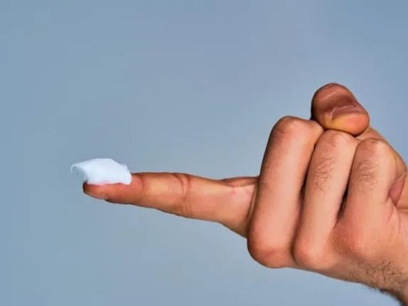 Hilfe bei Hämorrhoiden: Welche Salben und Wirkstoffe wirklich Erleichterung bringen
