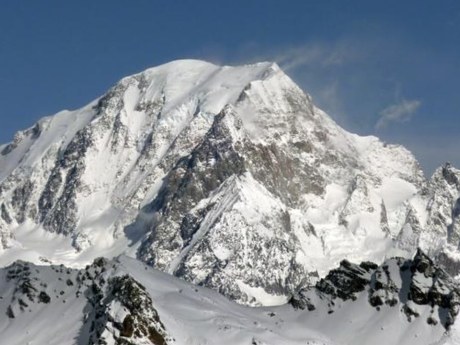 Mont Blanc je od leta 2023 višji za skoraj dva metra, a višina ni stalna