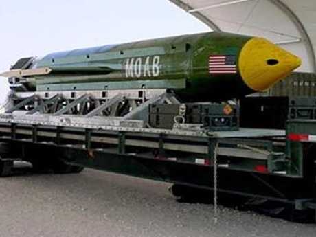 Iran, il Pentagono valuta la “madre di tutte le bombe” per chiudere la guerra