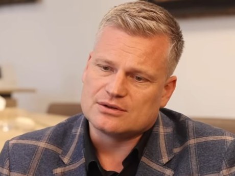 Filip Turek se omluvil Seznam.cz a připomněl škrty v kampaních