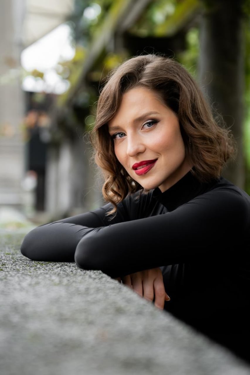 Maja Keuc po težavah z glasom znova premislila, kaj ji pomeni petje