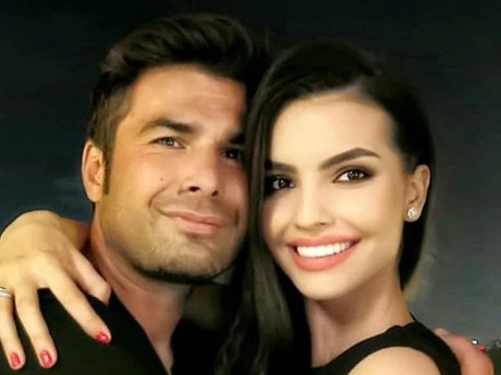 Sandra Mutu dezvăluie cum a început relația cu Adrian, după 11 ani