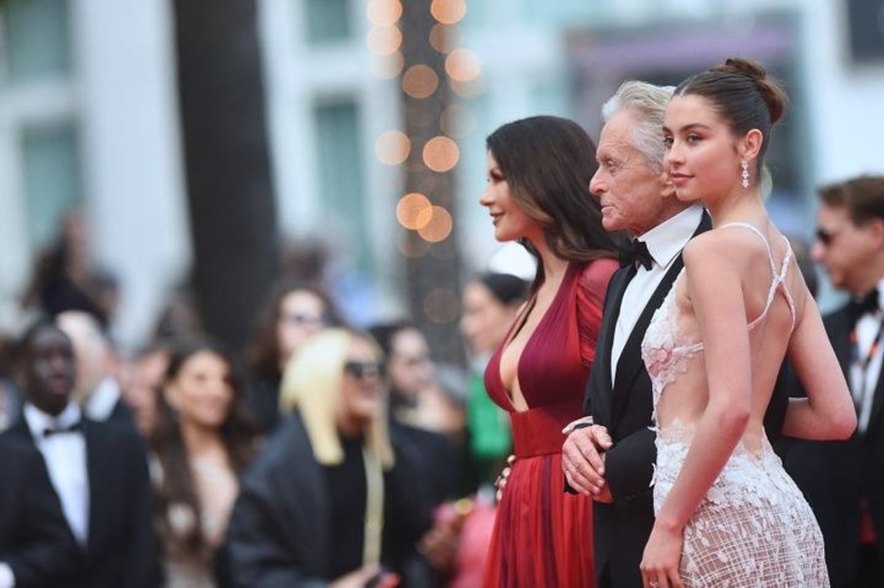 Michael Douglas ukončil päť vzťahov, aby mohol byť s Catherine