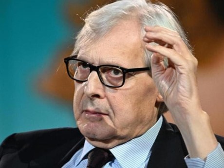 Vittorio Sgarbi in terapia intensiva al Gemelli: condizioni gravi