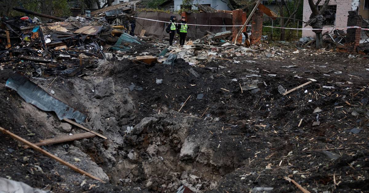 Kijev pod kišom projektila, Moskva na udaru 630 dronova: razmjena tijela otkrila razmjere tragedije