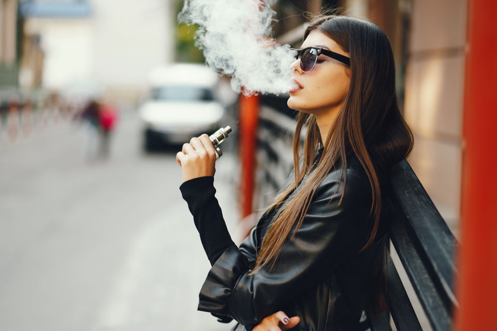 Šokantan trend: milijuni ljudi koji nikada nisu pušili sada su navučeni na e-cigarete