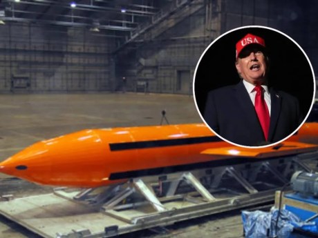 Trump zvažuje nasazení 9,8tunové bomby, bunkry mohou přežít