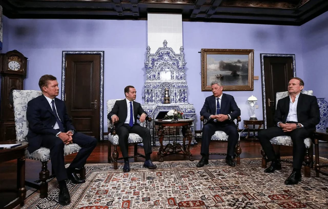 Юрій Бойко втратив звання Героя України, але зберіг мандат