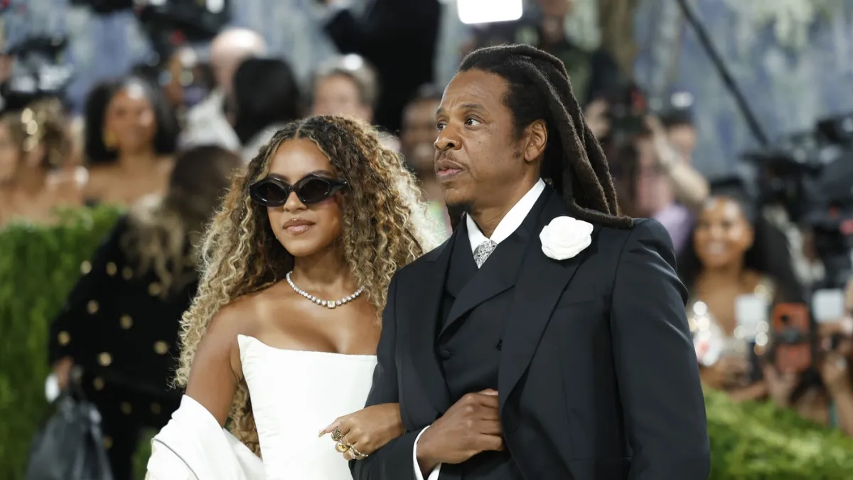 Blue Ivy oduševila na pozornici s Jay-Z-jem, a Beyoncé iz VIP lože gledala svaki trenutak